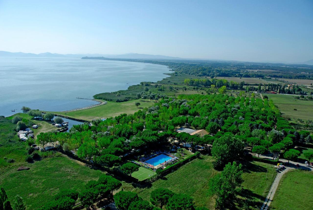 Camping Badiaccia Village Кастильоне-дель-Лаго Экстерьер фото