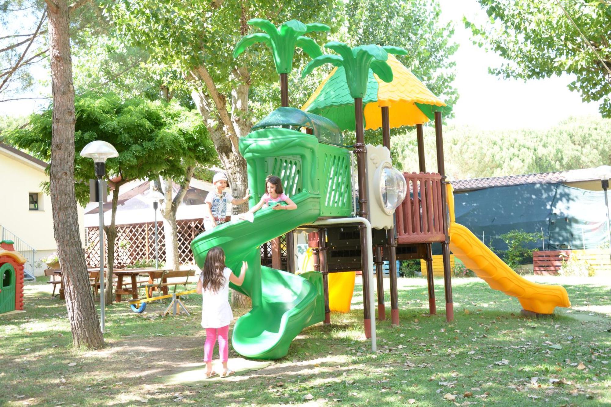 Camping Badiaccia Village Кастильоне-дель-Лаго Экстерьер фото
