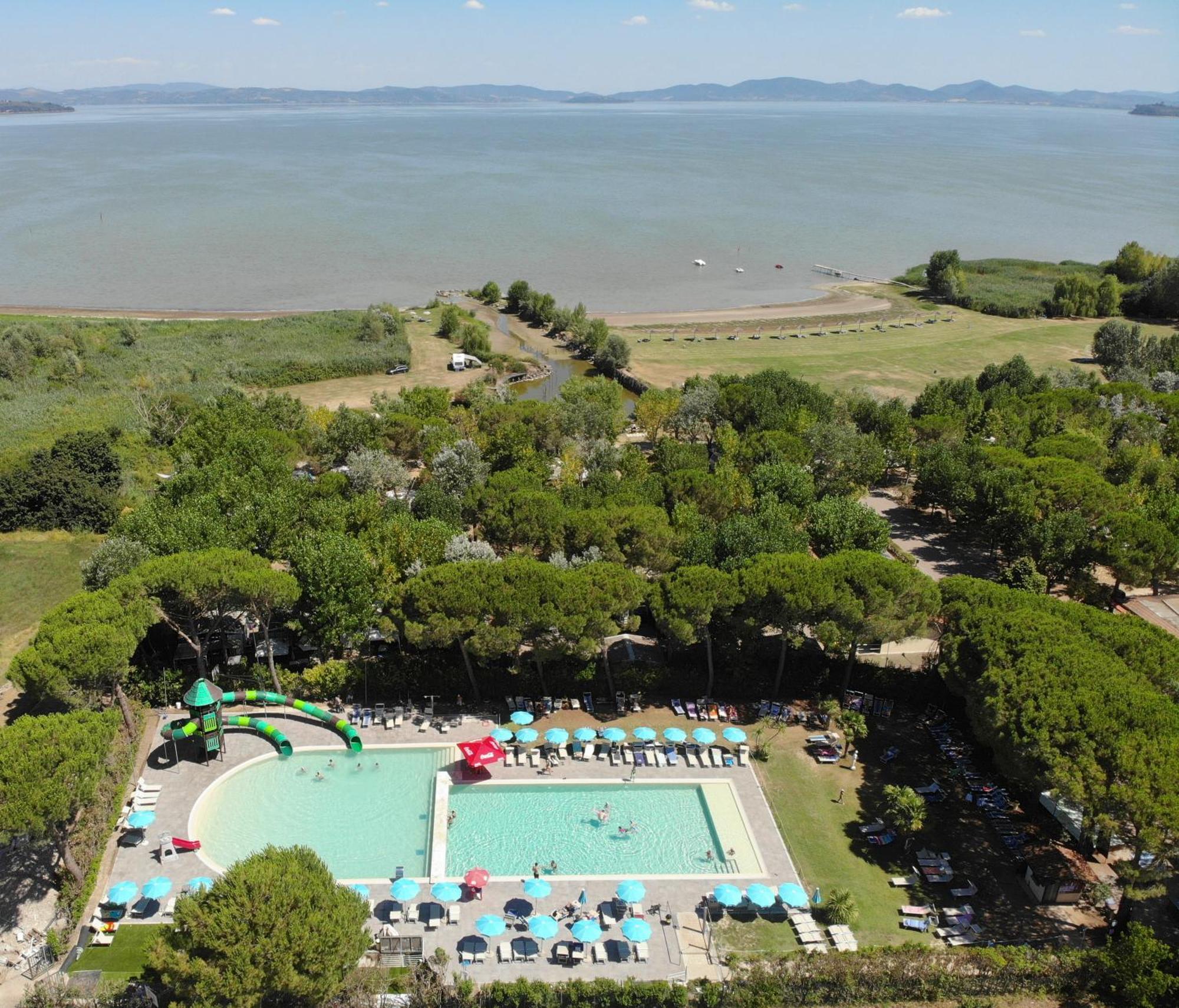 Camping Badiaccia Village Кастильоне-дель-Лаго Экстерьер фото